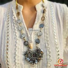 Load image into Gallery viewer, Vintage Beaded Coins Necklace With Dangling Pendant