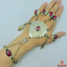 Load image into Gallery viewer, Tribal Handmade Turkmen Antique Slave Bracelet