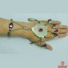 Load image into Gallery viewer, Tribal Handmade Turkmen Antique Slave Bracelet