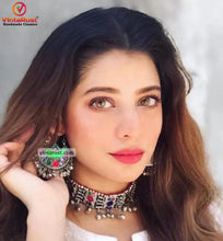 Load image into Gallery viewer, Vintage-Inspired Hoop Style Earrings