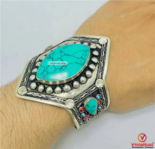 Load image into Gallery viewer, Vintage Boho Ethnic Kuchi Tribal Cuff Bracelet