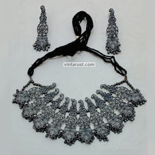 Load image into Gallery viewer, Indian Style Handmade Oxidized Silver Jewelry Set