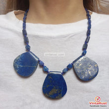 Load image into Gallery viewer, Lapis Lazuli Gemstone Beaded Necklace