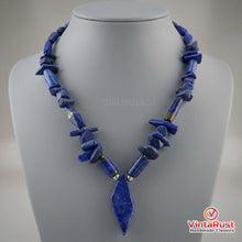 Load image into Gallery viewer, Lapis Lazuli Pendant Necklace with Beaded Stone