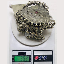 Load image into Gallery viewer, Metal Beaded Multilayers Necklace With Dangling Pendants