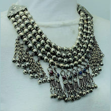 Load image into Gallery viewer, Multilayers Beaded Choker Necklace With Glass Stones