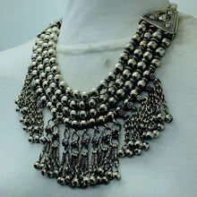 Load image into Gallery viewer, Multilayers Beaded Choker Necklace With Glass Stones