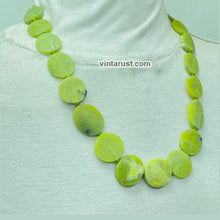 Load image into Gallery viewer, Natural Jade Bead Stone Choker Necklace