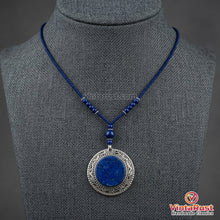 Load image into Gallery viewer, Natural Lapis Lazuli Silver Medallion Necklace