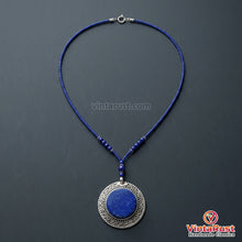 Load image into Gallery viewer, Natural Lapis Lazuli Silver Medallion Necklace