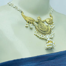 Load image into Gallery viewer, Oxidized Kuchi Golden Choker Necklace