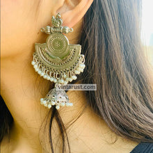 Load image into Gallery viewer, Oxidized Silver Indian Massive Earrings