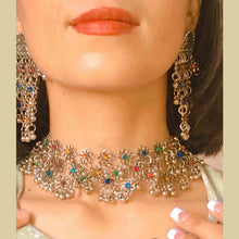 Load image into Gallery viewer, Oxidized Silver Jewelry Set With Glass Stones