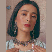 Load image into Gallery viewer, Oxidized Silver Jewelry Set With Glass Stones