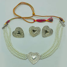 Load image into Gallery viewer, Pearls Beaded Chain Necklace With Earrings