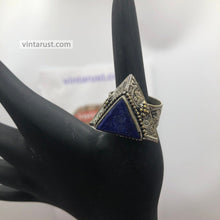 Load image into Gallery viewer, Royal Lapis Stone Statement Ring