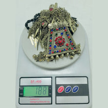 Load image into Gallery viewer, Silver Kuchi Bib Necklace With Dangling Pendant