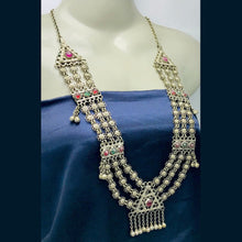 Load image into Gallery viewer, Silver Kuchi Pendant Necklace With Glass Stones