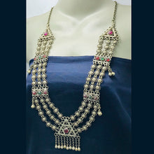 Load image into Gallery viewer, Silver Kuchi Pendant Necklace With Glass Stones