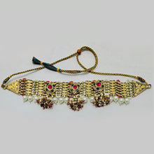 Load image into Gallery viewer, Statement Collar Choker With Multicolor Beads And Pearls