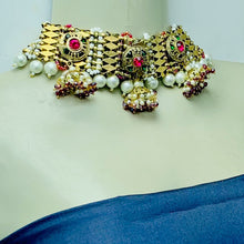 Load image into Gallery viewer, Statement Collar Choker With Multicolor Beads And Pearls