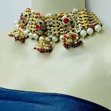 Load image into Gallery viewer, Statement Collar Choker With Multicolor Beads And Pearls