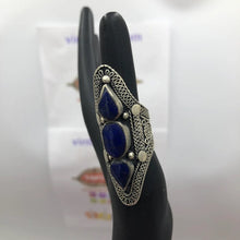 Load image into Gallery viewer, Three Stones Tribal Kuchi Statement Ring