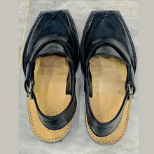 Load image into Gallery viewer, Traditional Handcrafted Black Leather Shoes