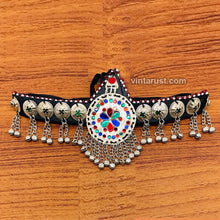 Load image into Gallery viewer, Traditional Matha Patti With Multicolor Glass Stone