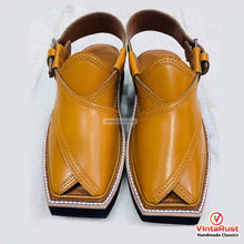 Load image into Gallery viewer, Traditional Peshawari Chappal Sandals For Men