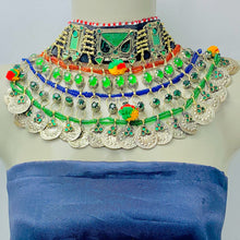 Load image into Gallery viewer, Multicolor Choker Necklace With Silver Dangling Coins