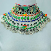 Load image into Gallery viewer, Multicolor Choker Necklace With Silver Dangling Coins