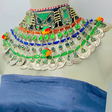 Load image into Gallery viewer, Multicolor Choker Necklace With Silver Dangling Coins