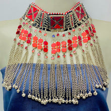 Load image into Gallery viewer, Tribal Red Stone Choker Necklace