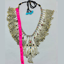 Load image into Gallery viewer, Tribal Silver Bib Necklace With Glass Stones