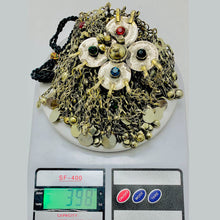 Load image into Gallery viewer, Tribal Silver Bib Necklace With Glass Stones