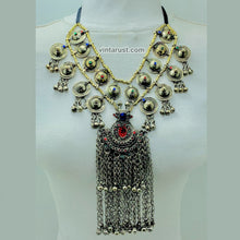 Load image into Gallery viewer, Tribal Vintage Necklace With Long Dangling Bells