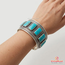 Load image into Gallery viewer, Turquoise Stone Handmade Tribal Ethnic Bracelet