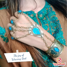 Load image into Gallery viewer, Vintage Turquoise Stone Slave Bracelet with Rings