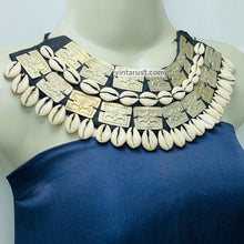 Load image into Gallery viewer, Unique Boho Necklace With Shells and Metal Pieces
