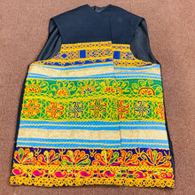 Load image into Gallery viewer, Unique Traditional Festival Wear Waistcoat