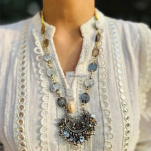Load image into Gallery viewer, Vintage Beaded Coins Necklace With Dangling Pendant
