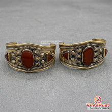 Load image into Gallery viewer, Vintage Brass Carnelian Cuff Bracelet