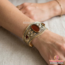 Load image into Gallery viewer, Vintage Brass Carnelian Cuff Bracelet