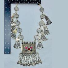 Load image into Gallery viewer, Vintage Coins Chain Necklace With Dangling Pendant