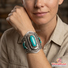Load image into Gallery viewer, Vintage Turquoise Stone Cuff Bracelet