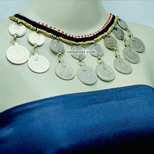 Load image into Gallery viewer, Vintage Dangling Coins Choker Necklace