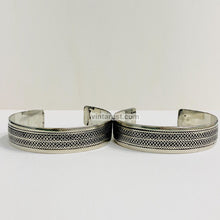 Load image into Gallery viewer, Vintage Handmade Boho Silver Slim Cuff Bracelet