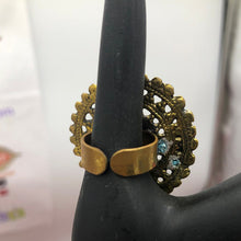 Load image into Gallery viewer, Vintage Handmade Turquoise Ring