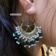 Load image into Gallery viewer, Vintage Hoop Style Earrings With Pearls